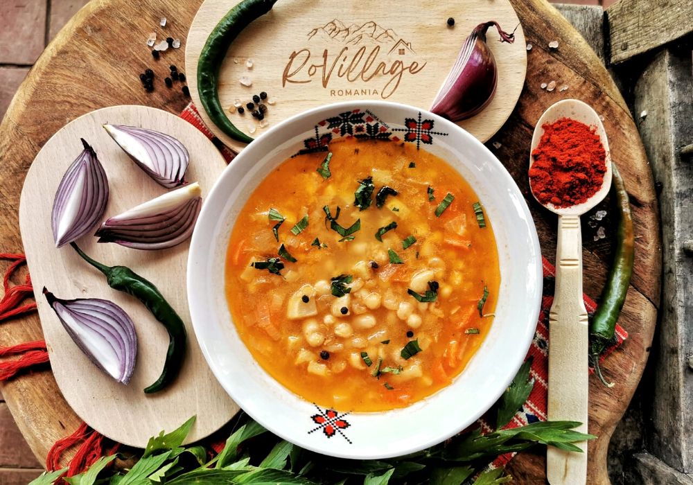 Traditional Houses for Rent in Hunedoara County. Houses for rent in Transylvania. Book a traditional house in Romania.